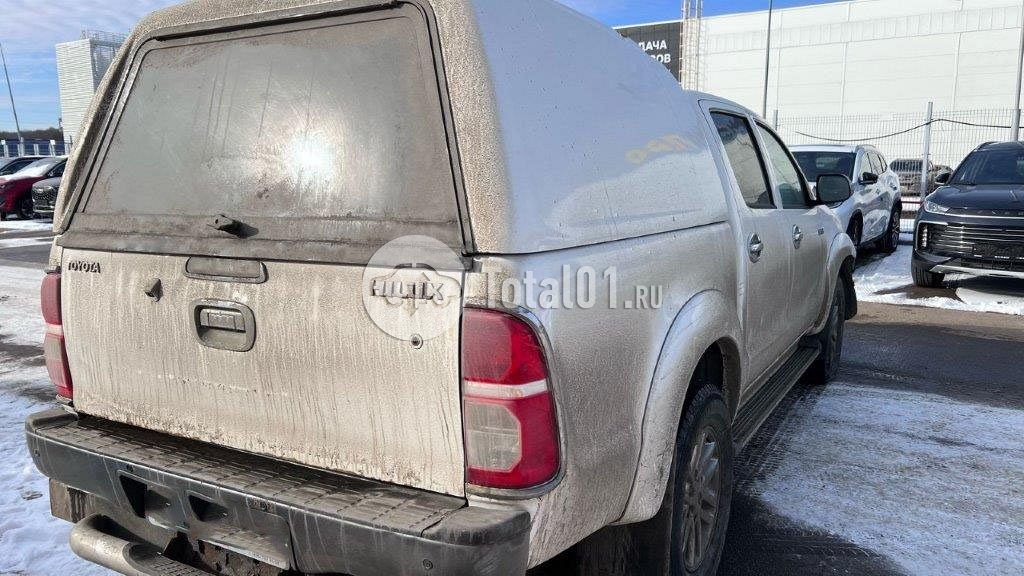 Фото Toyota Hilux 268