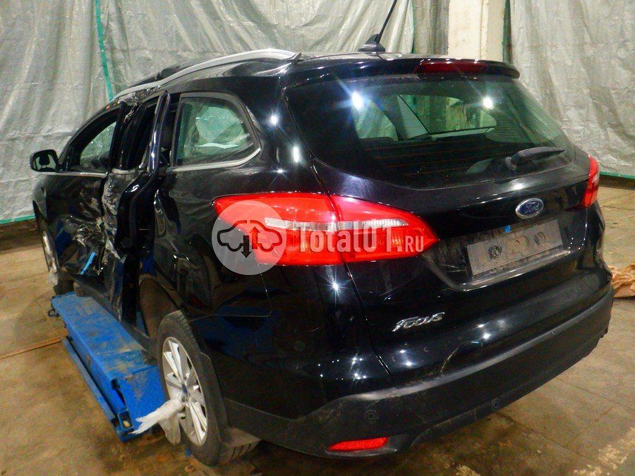 Фото Ford Focus 10