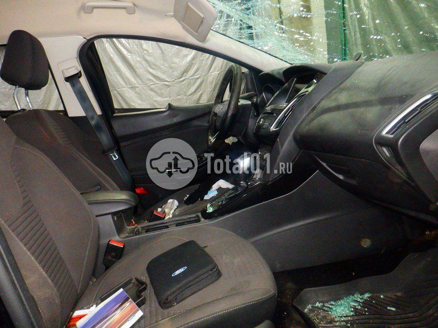 Фото Ford Focus 16