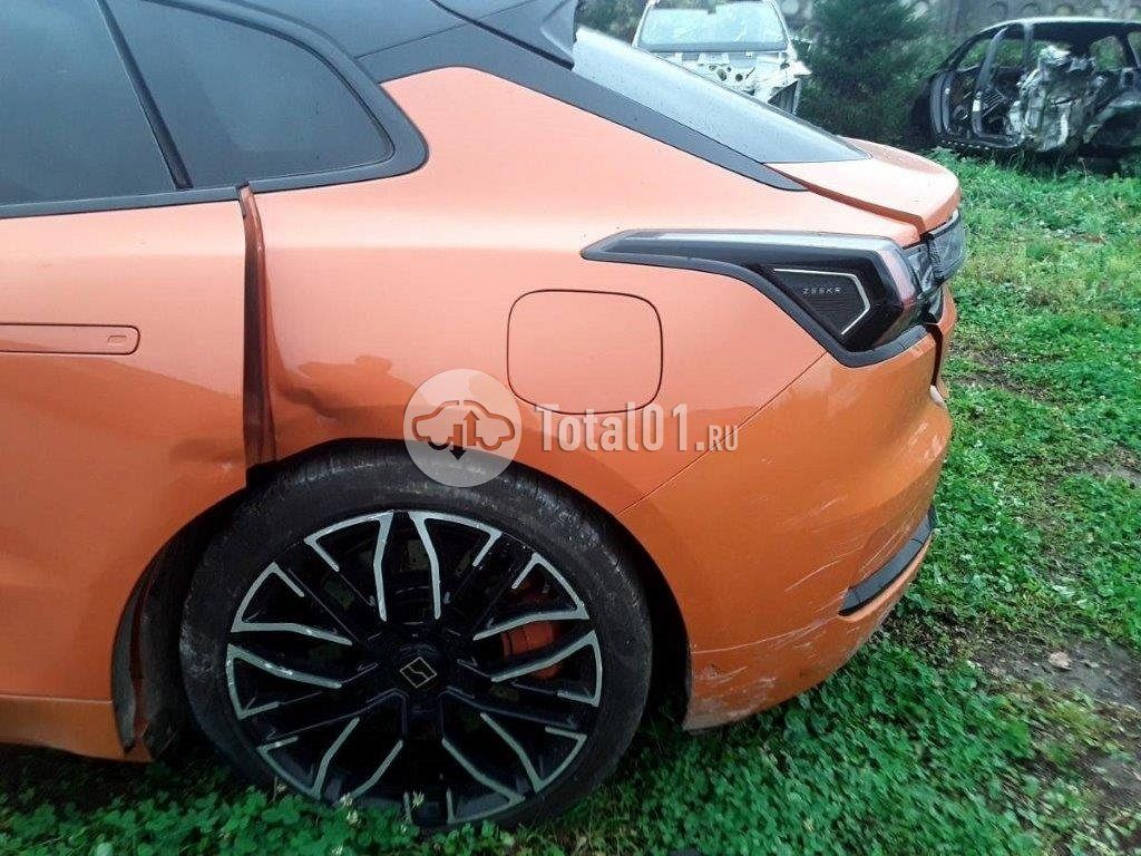 Фото Zeekr 001 20