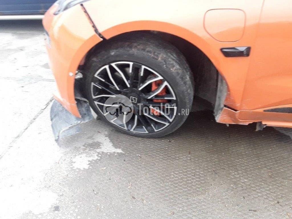 Фото Zeekr 001 42