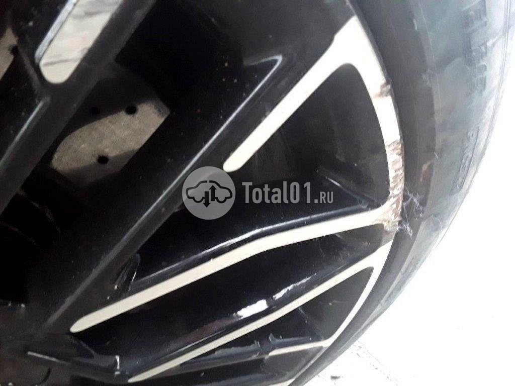 Фото Zeekr 001 48