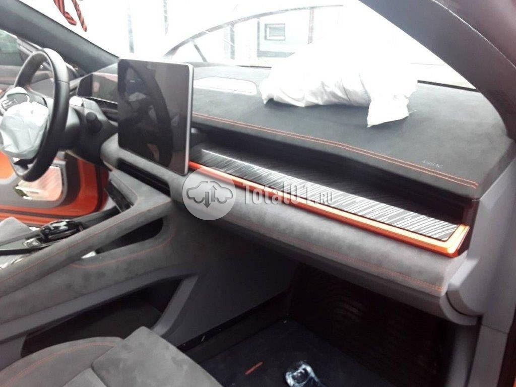 Фото Zeekr 001 152