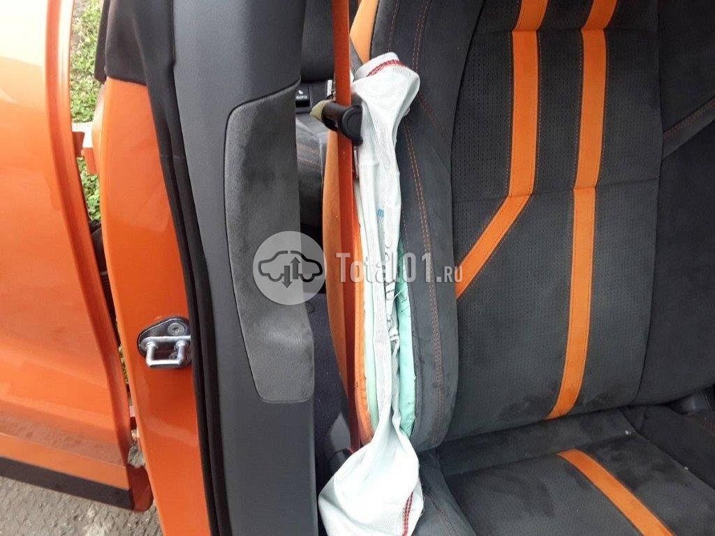 Фото Zeekr 001 166