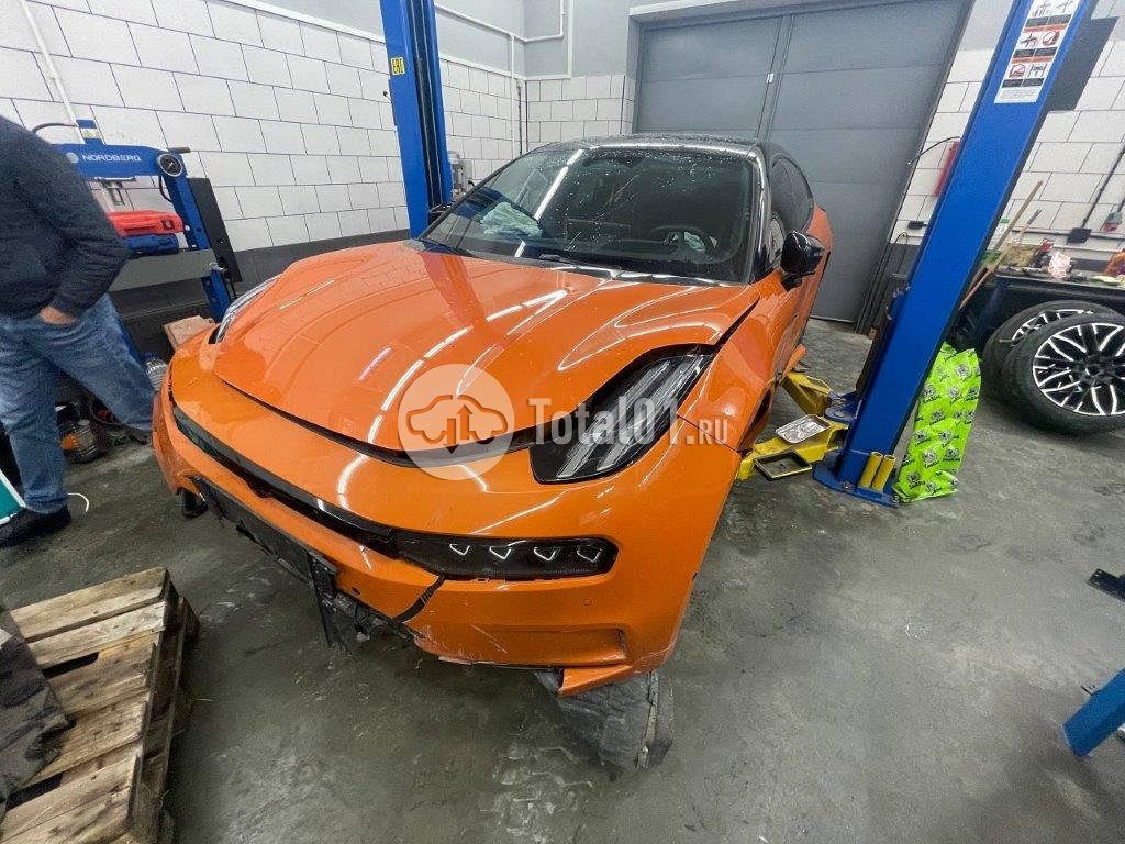 Фото Zeekr 001 244