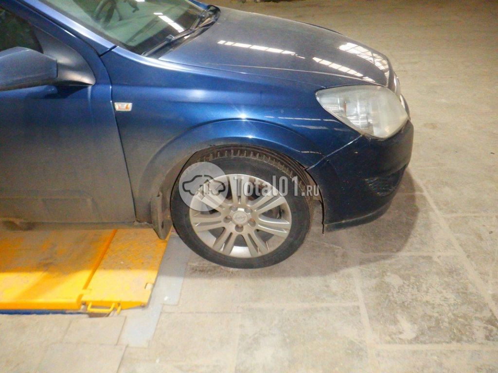 Фото Opel Astra 16