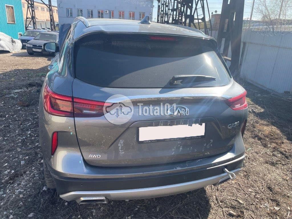 Фото Infiniti QX50 18
