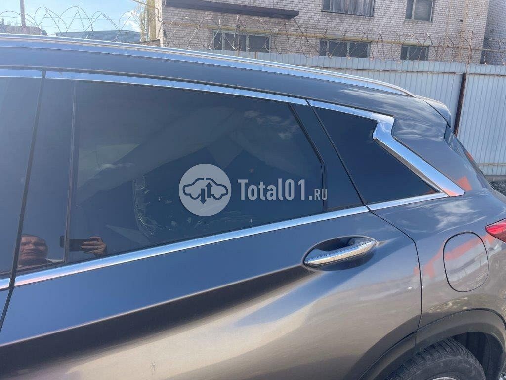 Фото Infiniti QX50 32