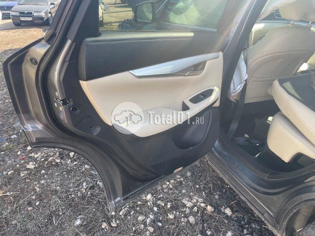Фото Infiniti QX50 98