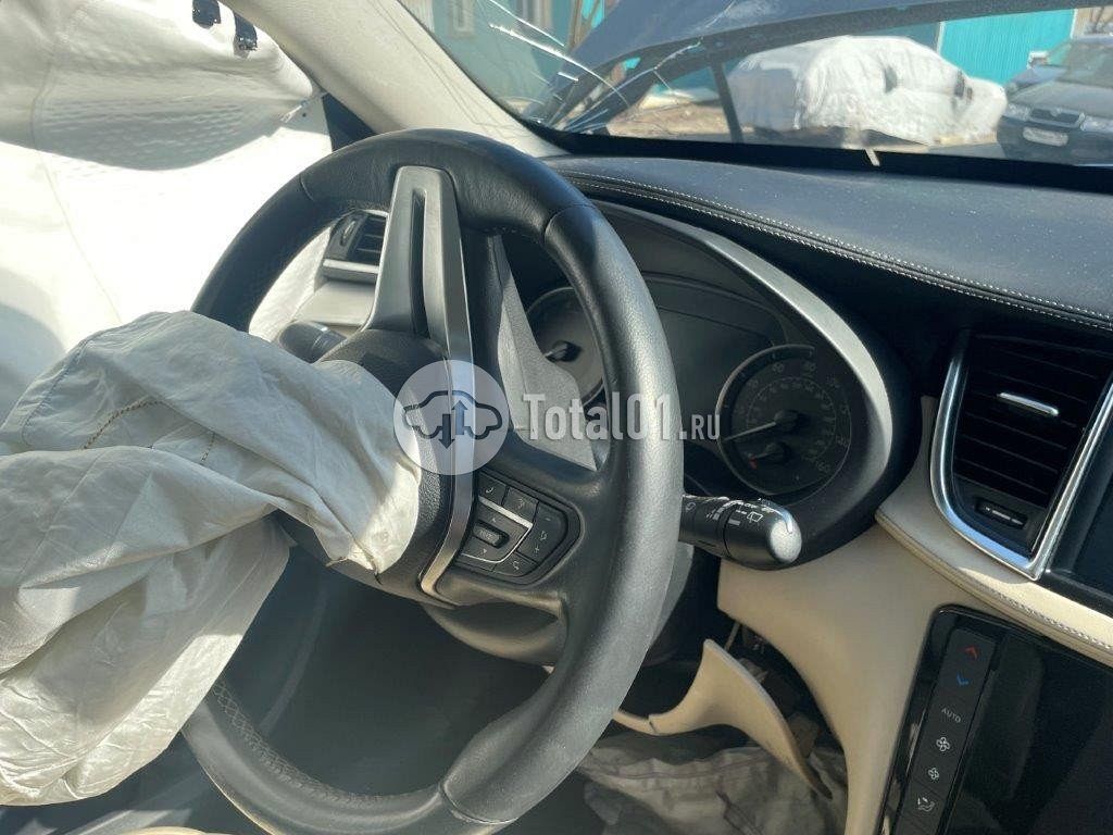 Фото Infiniti QX50 136