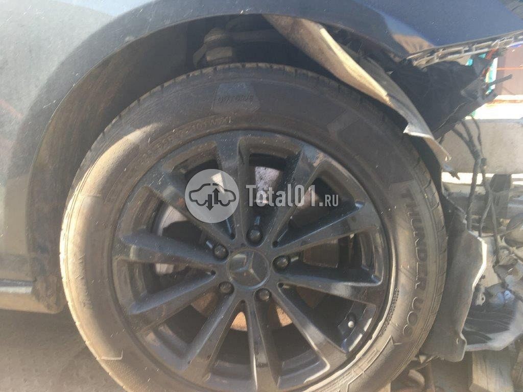 Фото Mercedes-Benz E-класс 24