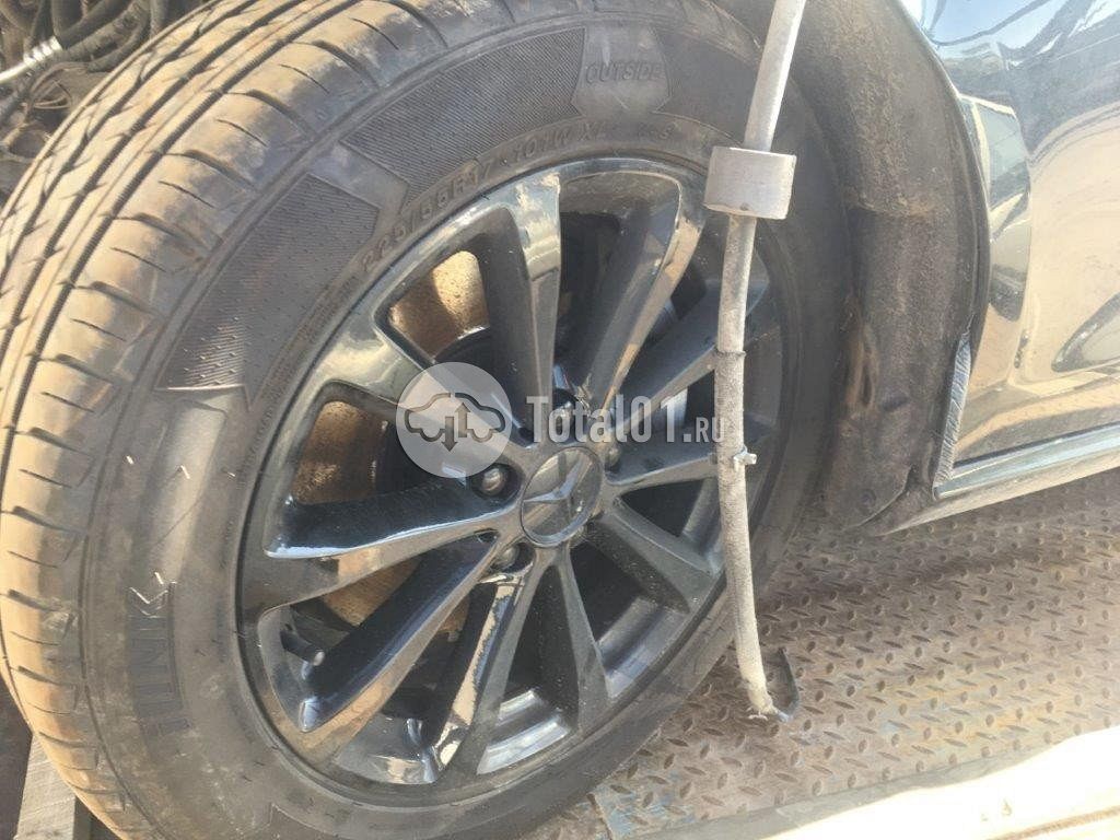 Фото Mercedes-Benz E-класс 52