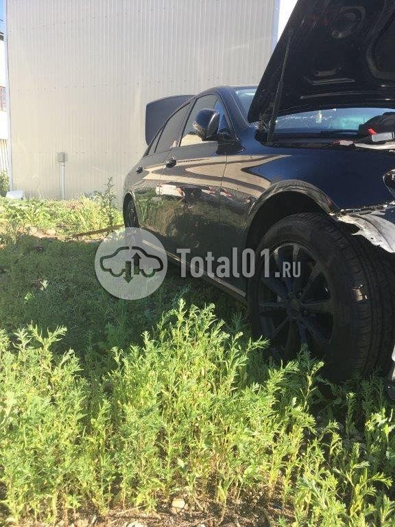 Фото Mercedes-Benz E-класс 70