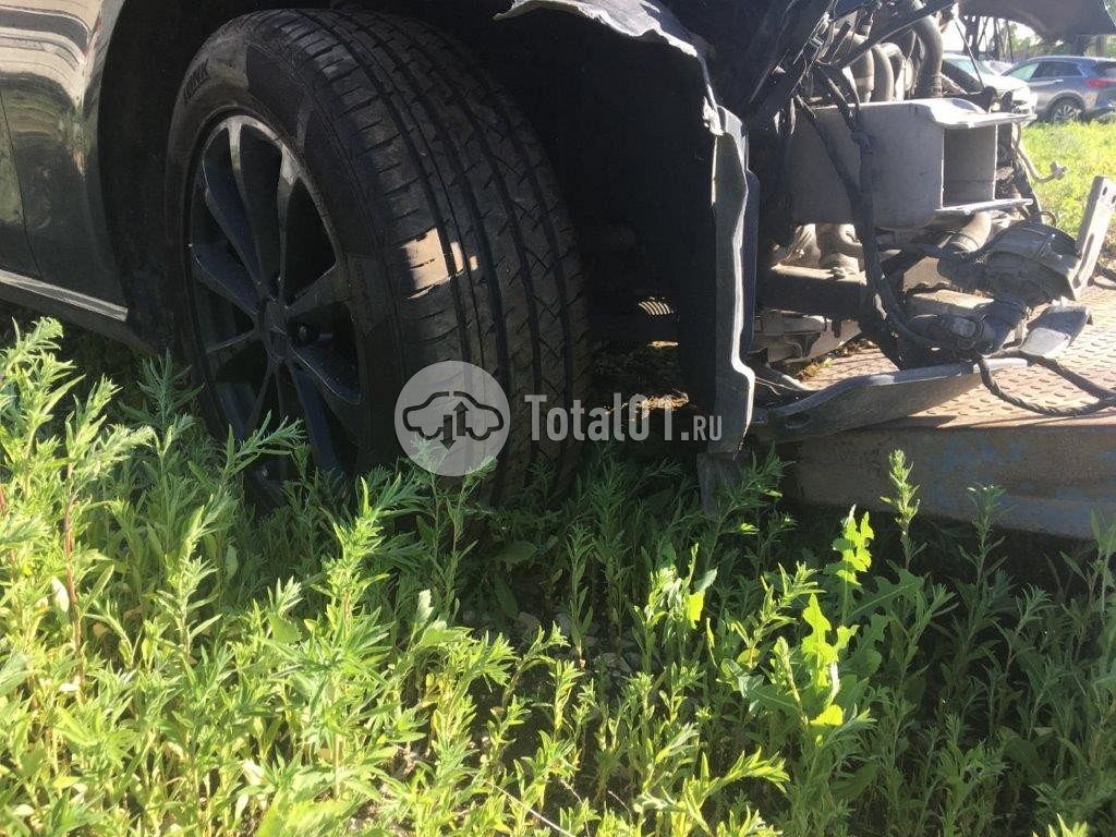 Фото Mercedes-Benz E-класс 72