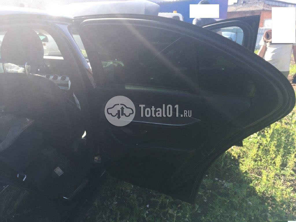 Фото Mercedes-Benz E-класс 78