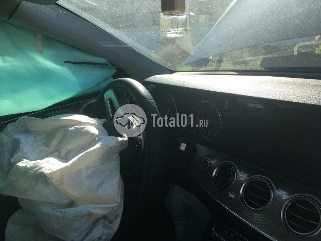 Фото Mercedes-Benz E-класс 96