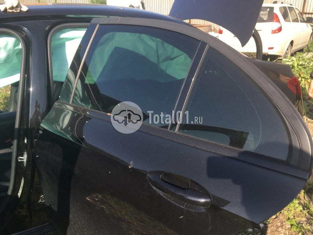 Фото Mercedes-Benz E-класс 138