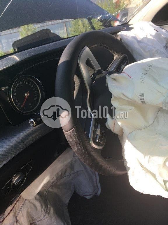 Фото Mercedes-Benz E-класс 184