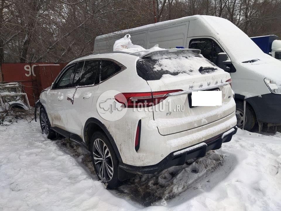 Фото Haval F7 136