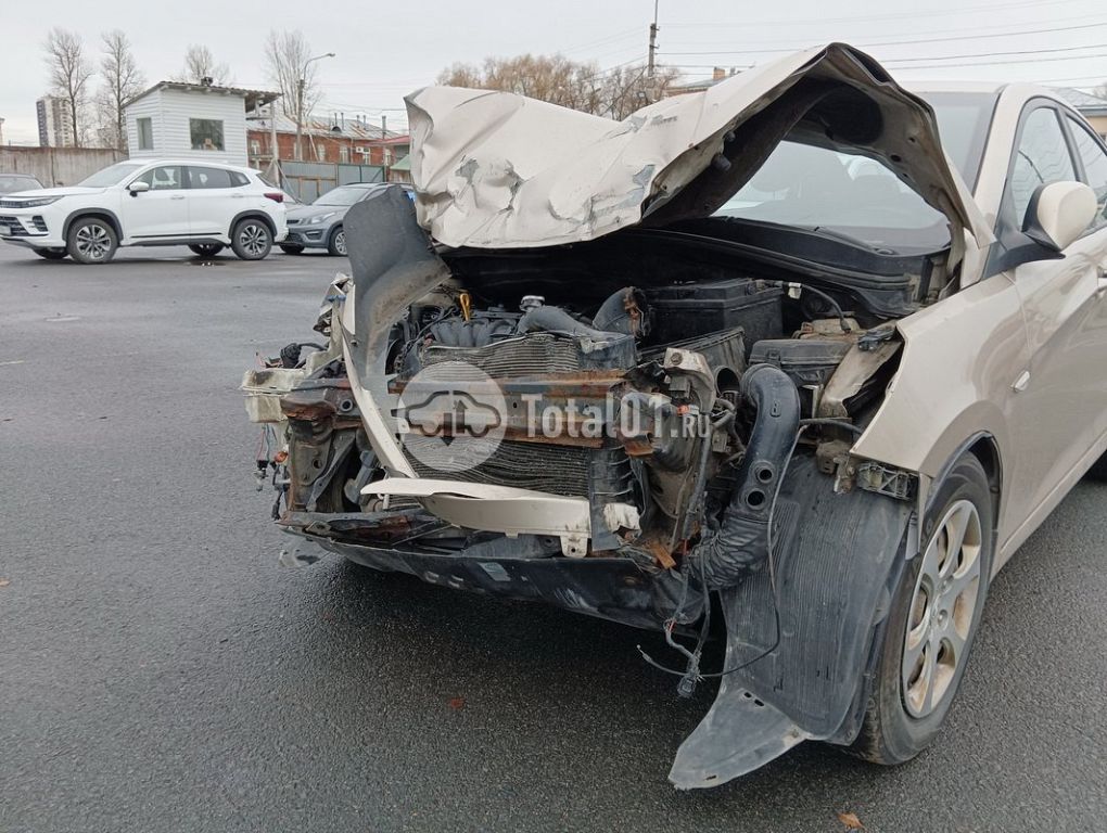 Фото Hyundai Solaris 18