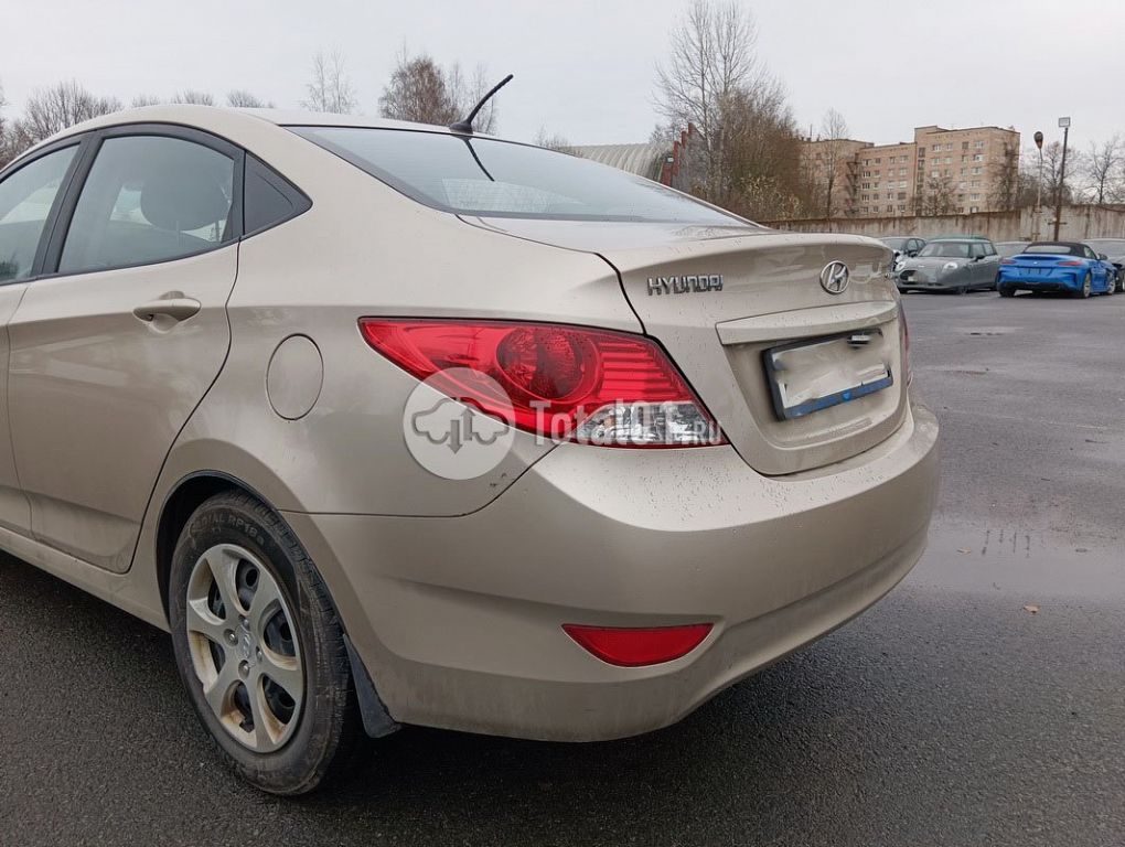 Фото Hyundai Solaris 30