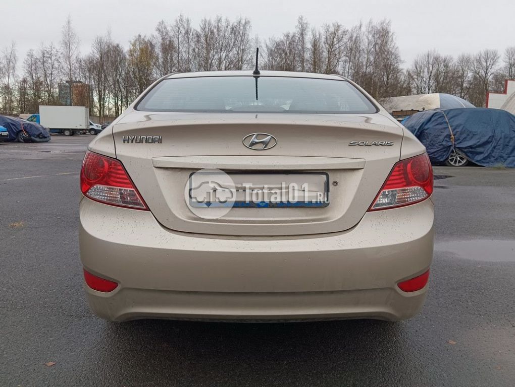 Фото Hyundai Solaris 32