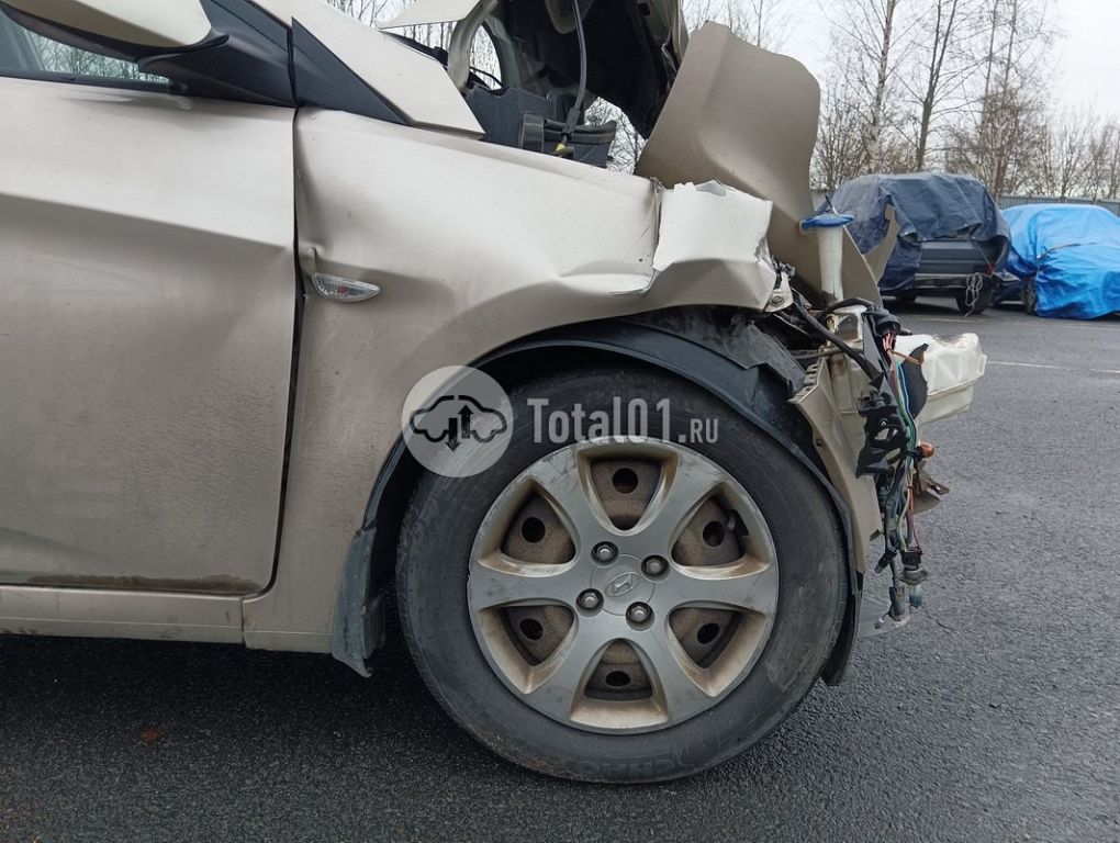 Фото Hyundai Solaris 44