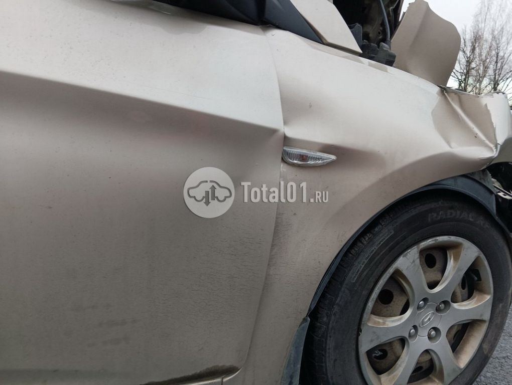 Фото Hyundai Solaris 46