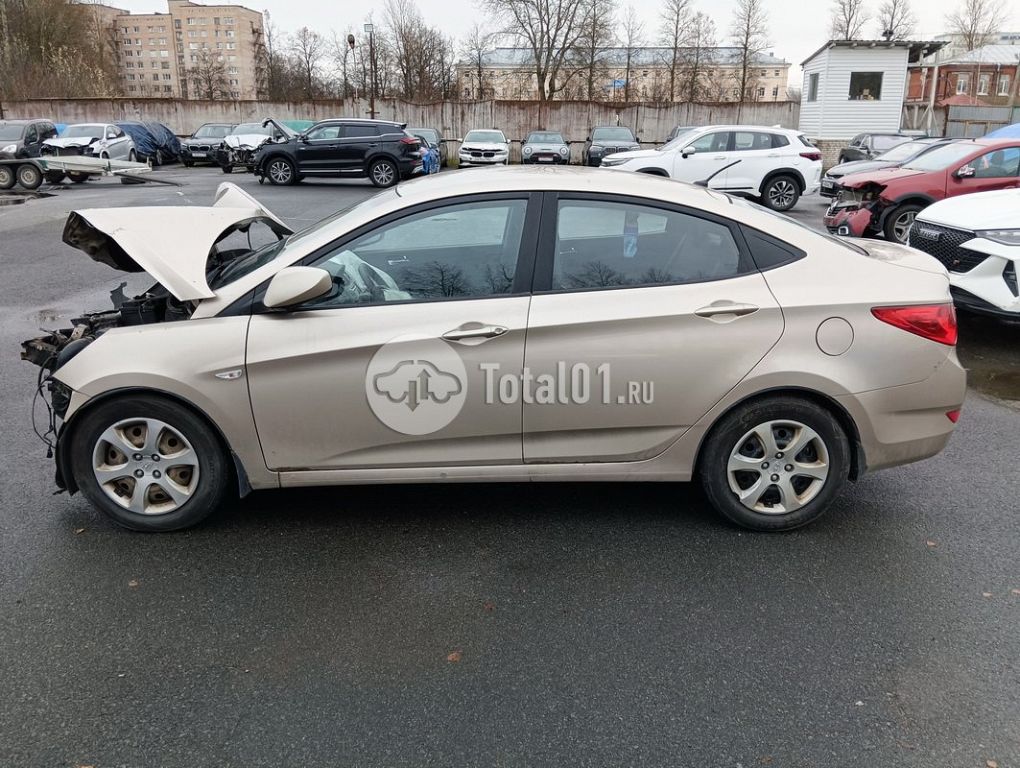 Фото Hyundai Solaris 70