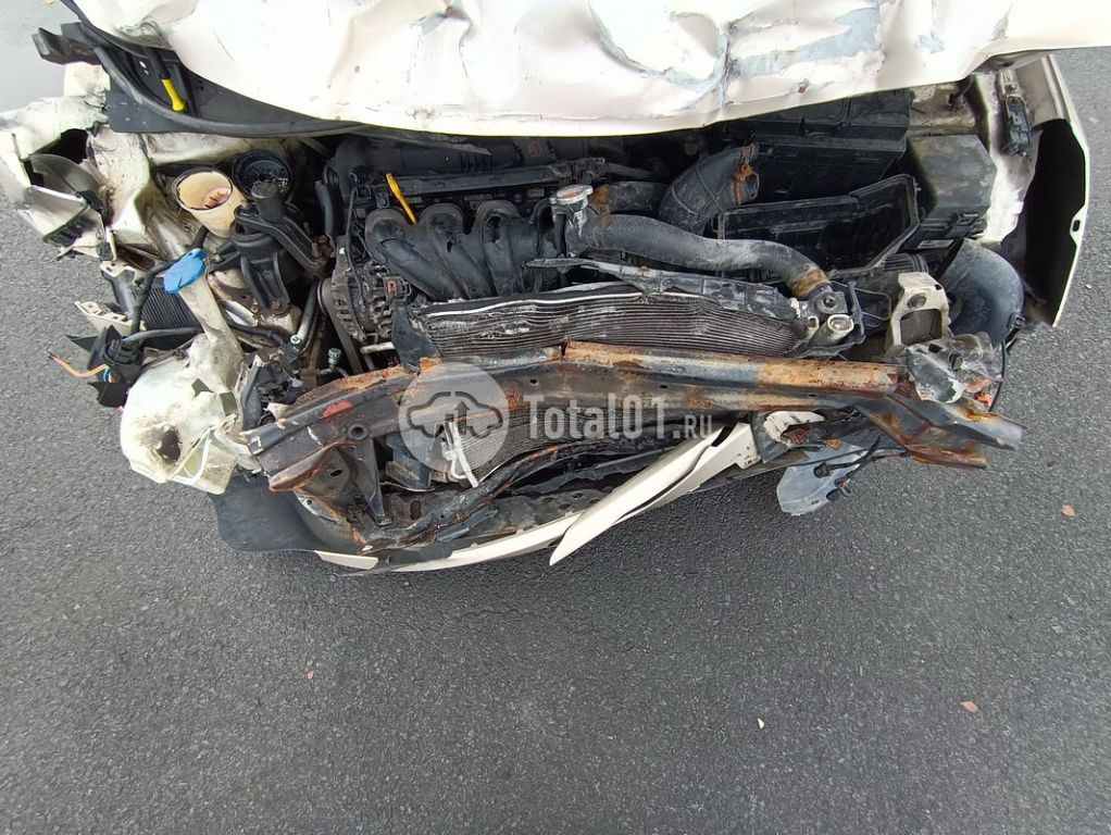 Фото Hyundai Solaris 78