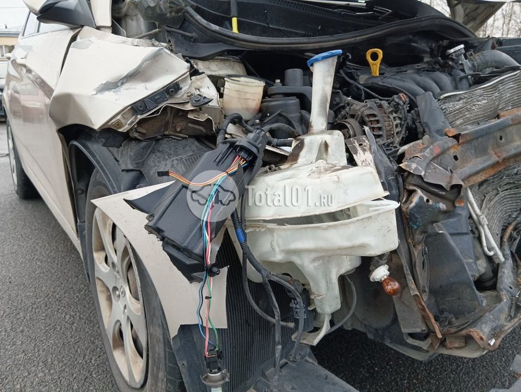 Фото Hyundai Solaris 88