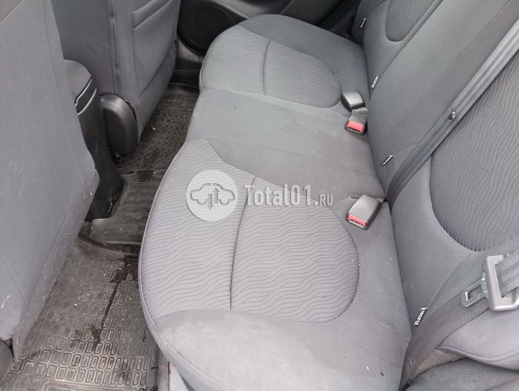 Фото Hyundai Solaris 112