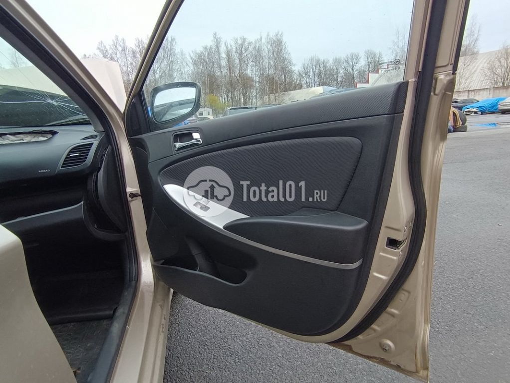 Фото Hyundai Solaris 152