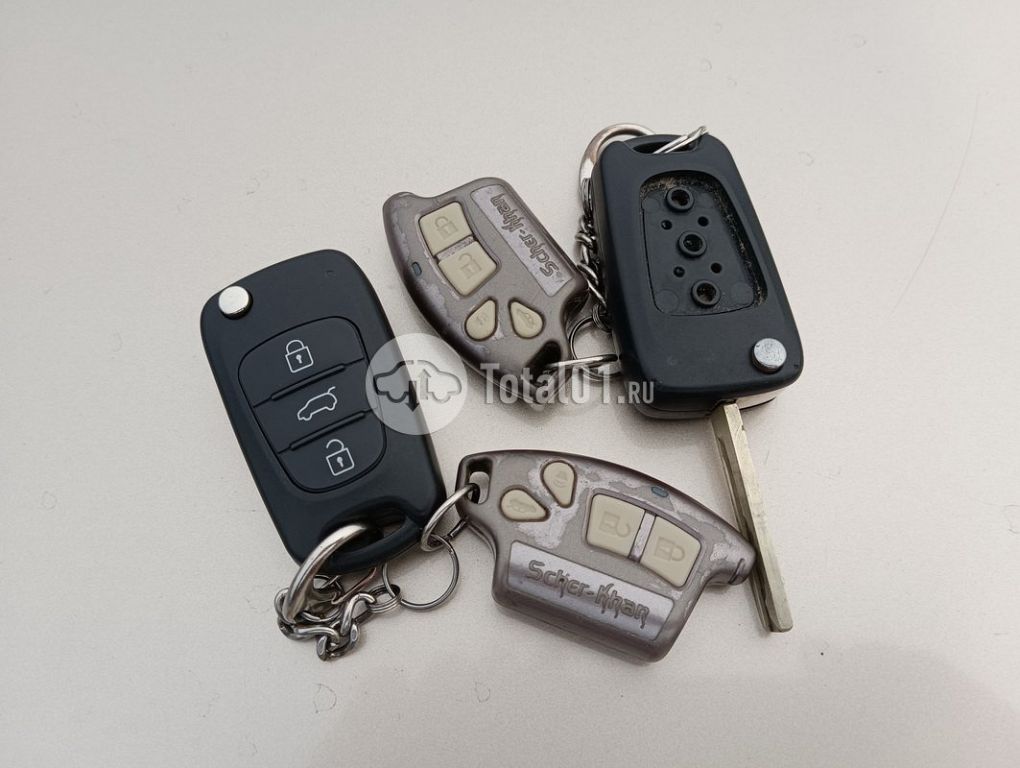 Фото Hyundai Solaris 190