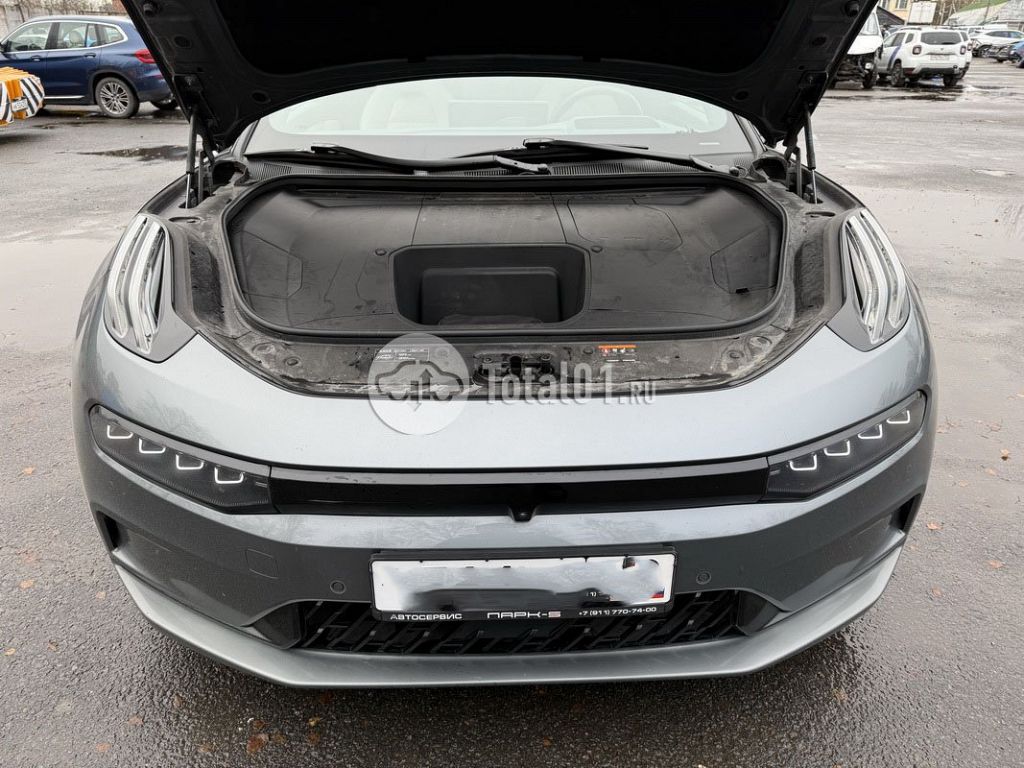 Фото Zeekr 001 22