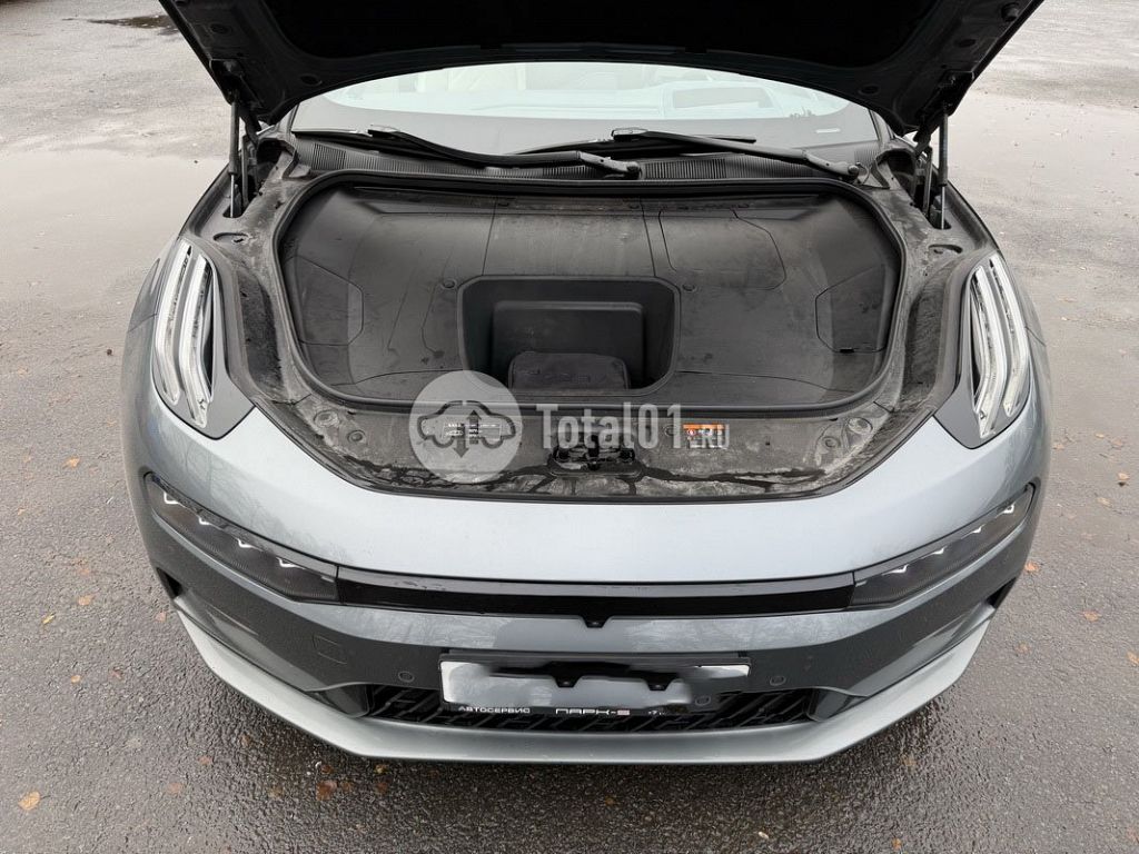 Фото Zeekr 001 24