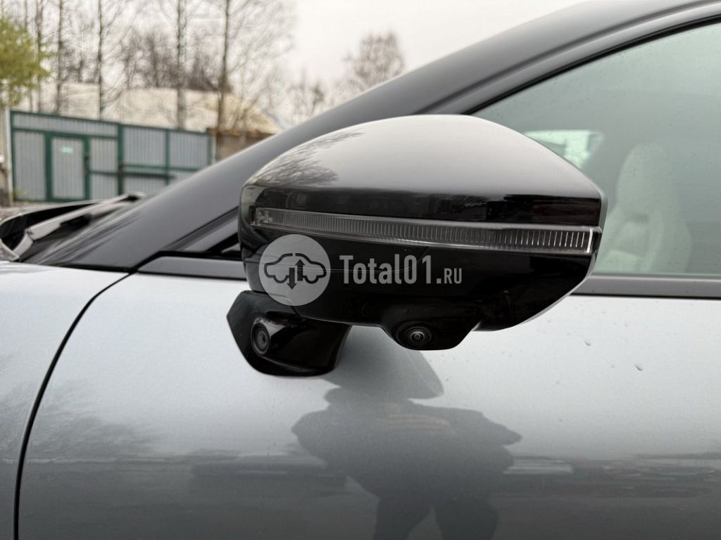 Фото Zeekr 001 66