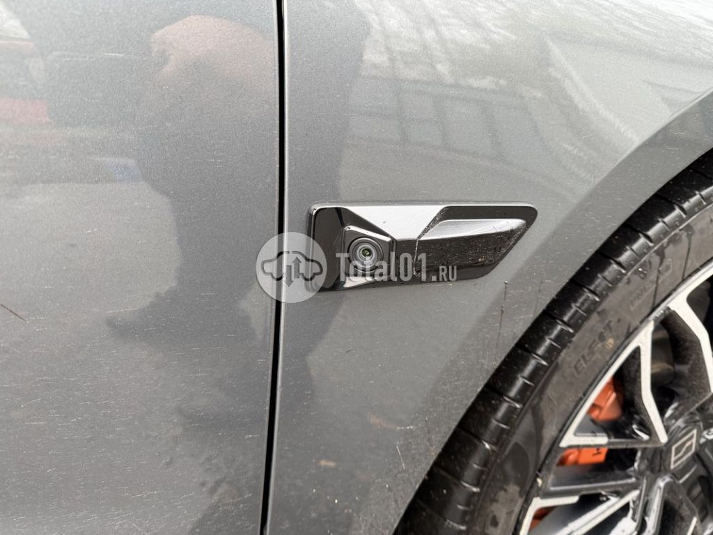 Фото Zeekr 001 78