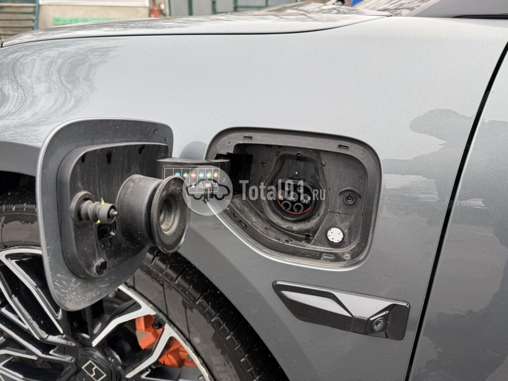 Фото Zeekr 001 82