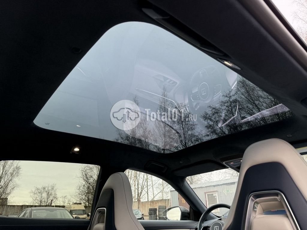 Фото Zeekr 001 110