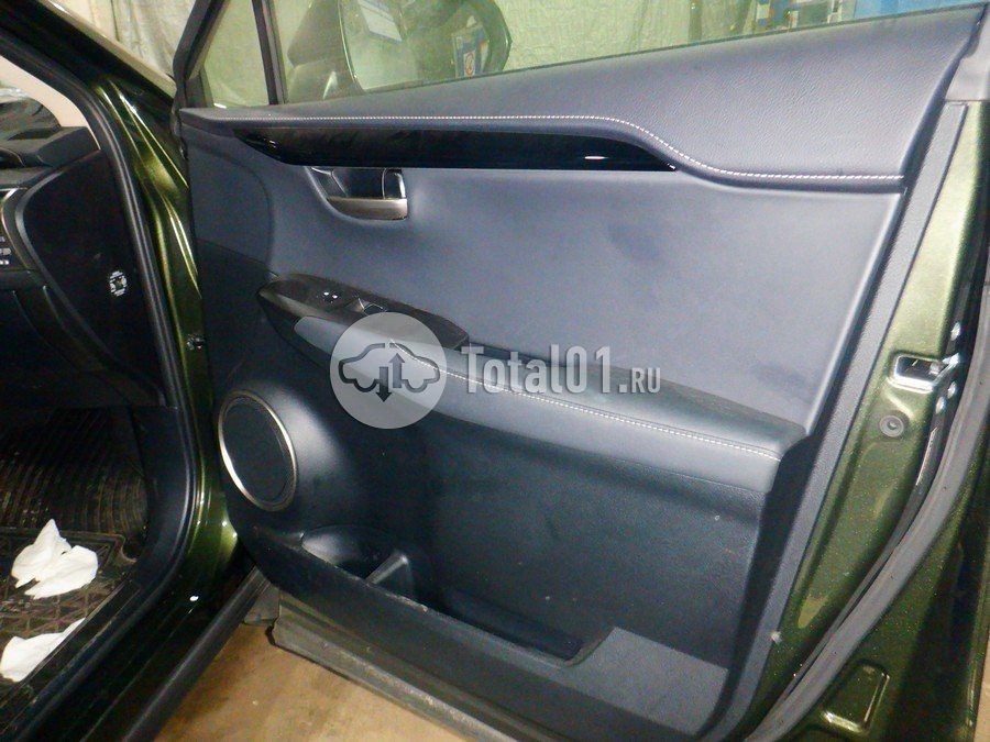 Фото Lexus NX 22