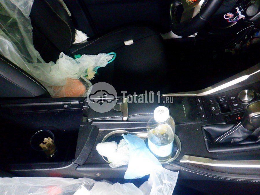 Фото Lexus NX 38