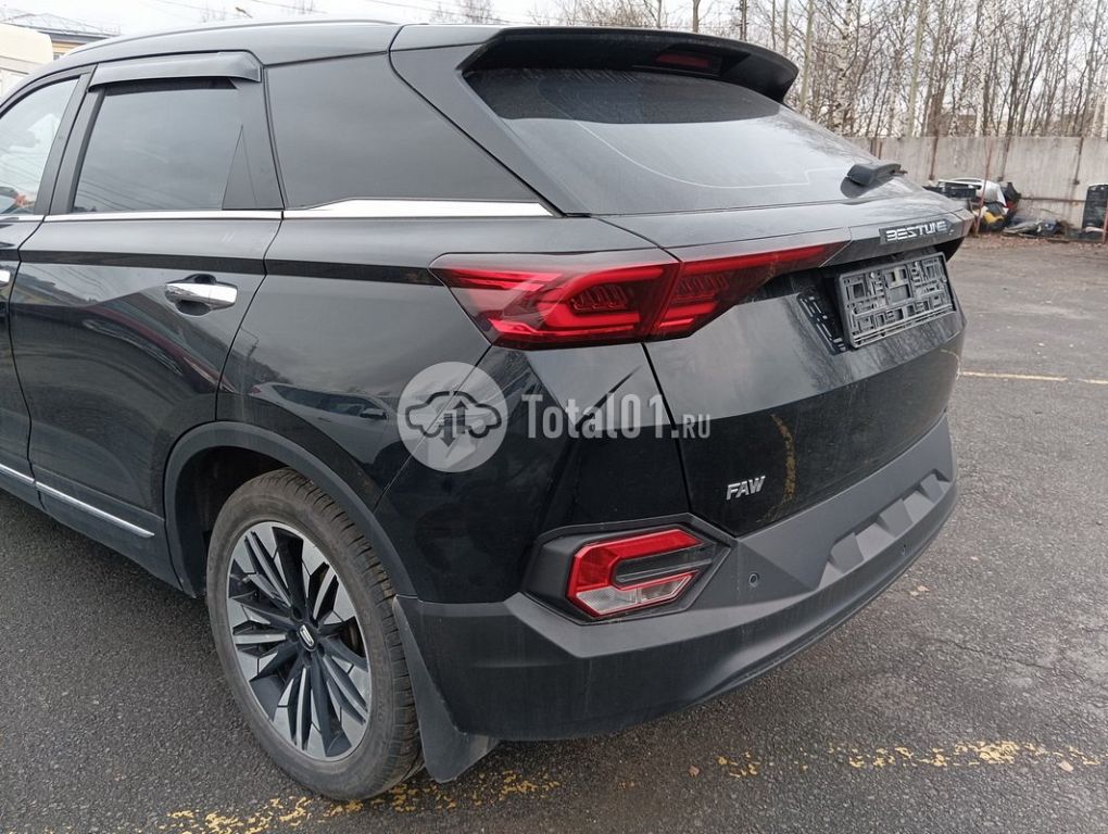 Фото FAW Bestune T77 22