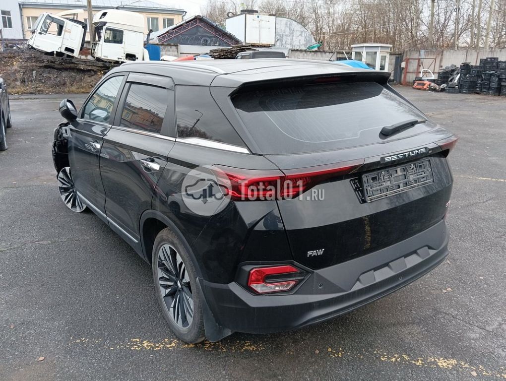 Фото FAW Bestune T77 90