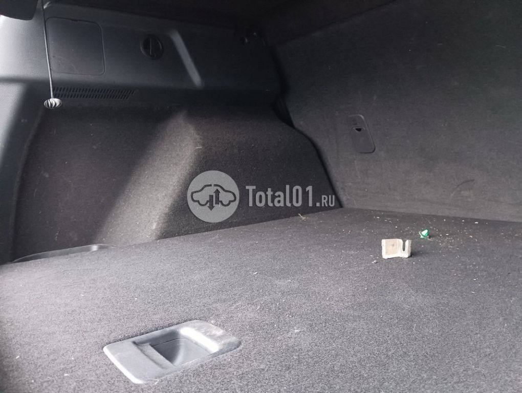 Фото FAW Bestune T77 116