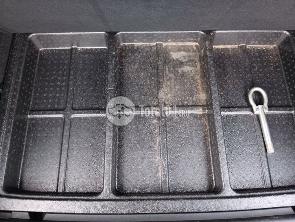 Фото FAW Bestune T77 118