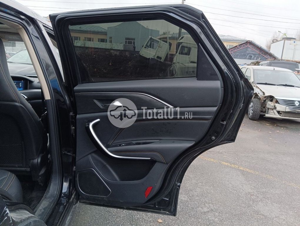 Фото FAW Bestune T77 128