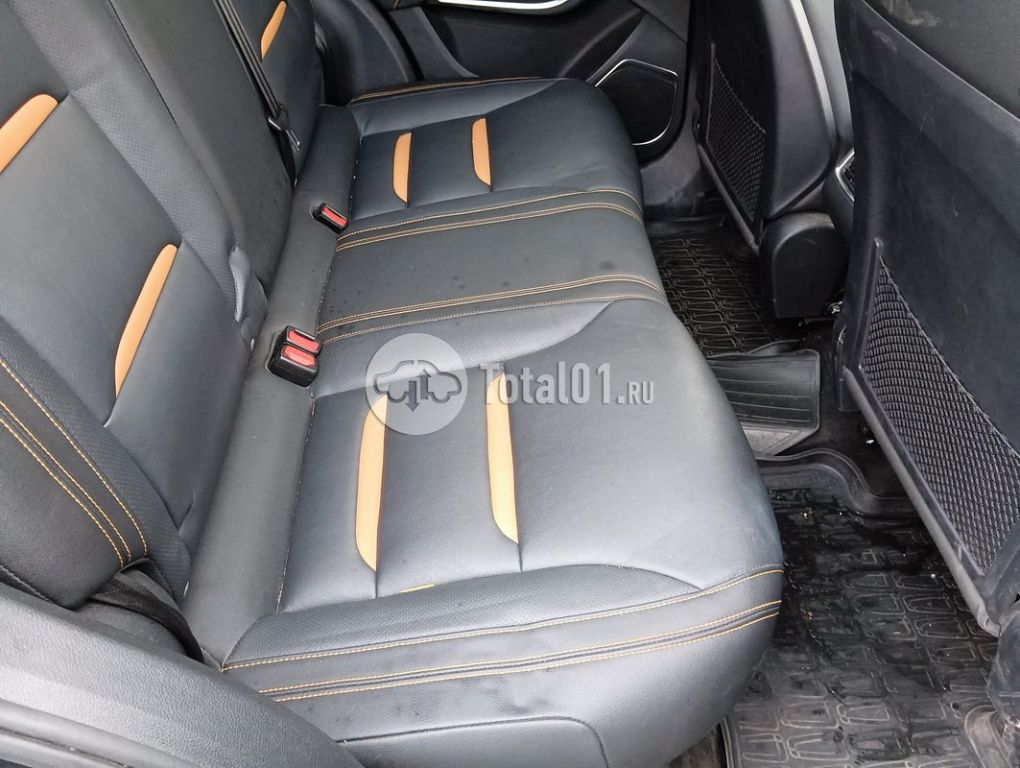 Фото FAW Bestune T77 130