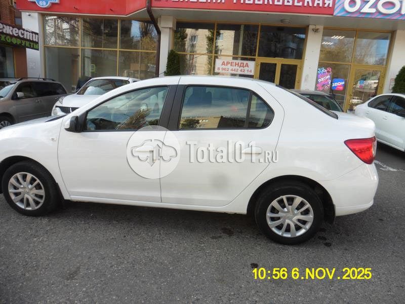 Фото Renault Logan 6