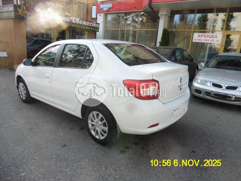 Фото Renault Logan 8